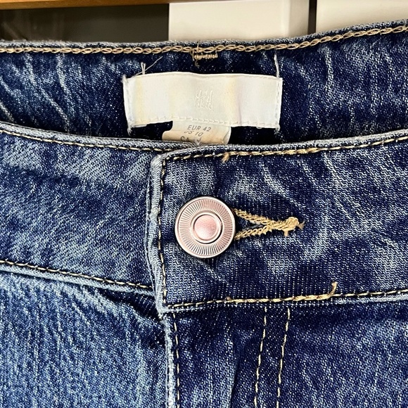 H&M Medium Blue Wash Slightly Cropped Jeans Size 10 - Picture 6 of 9